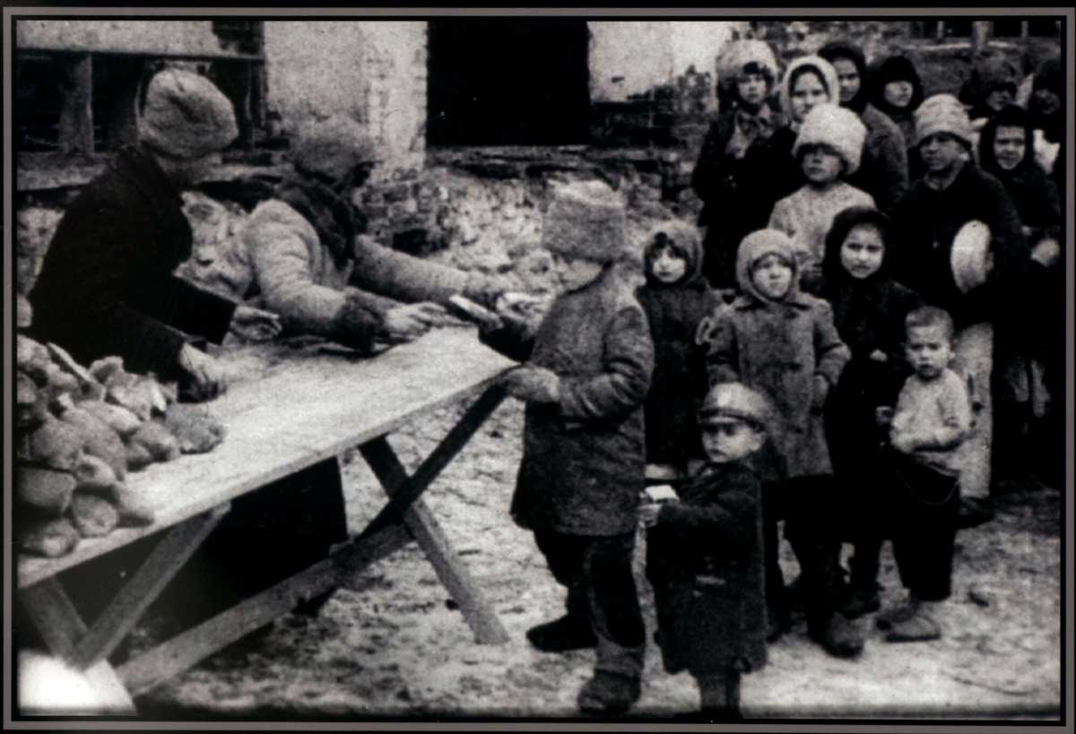 providing daily portions during holodomor