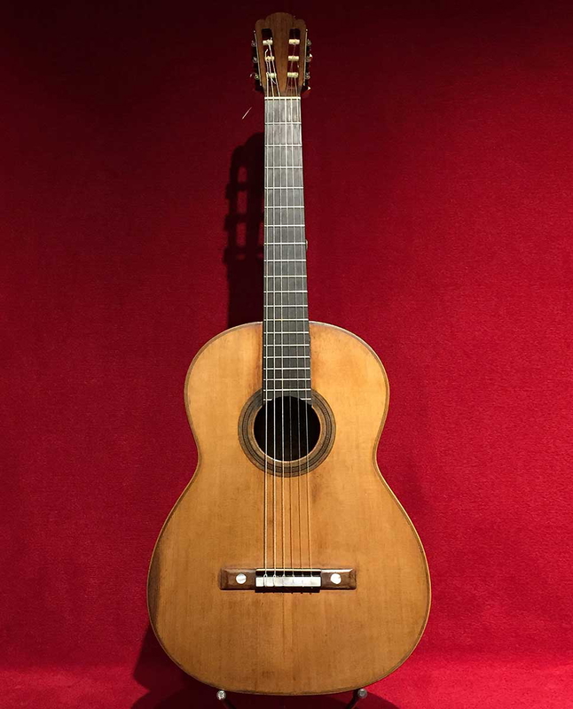 An original modern classical “Spanish” guitar, by Antonio de Torres, Source: Wikimedia Commons