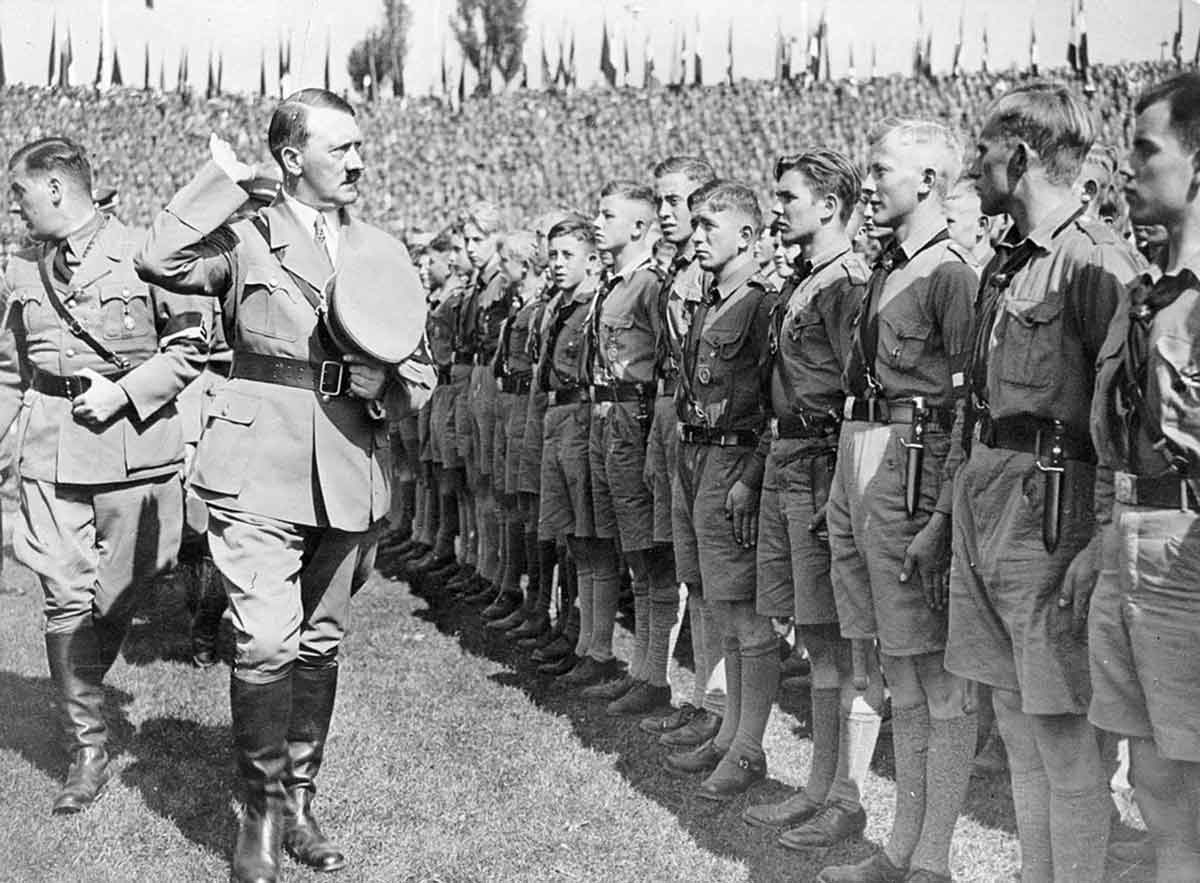 adolf hitler hitler youth rally nuremberg