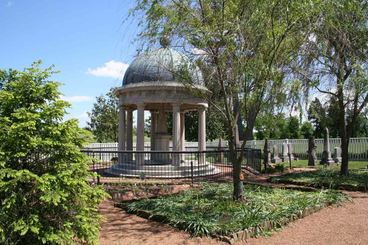 andrew jackson tomb garden