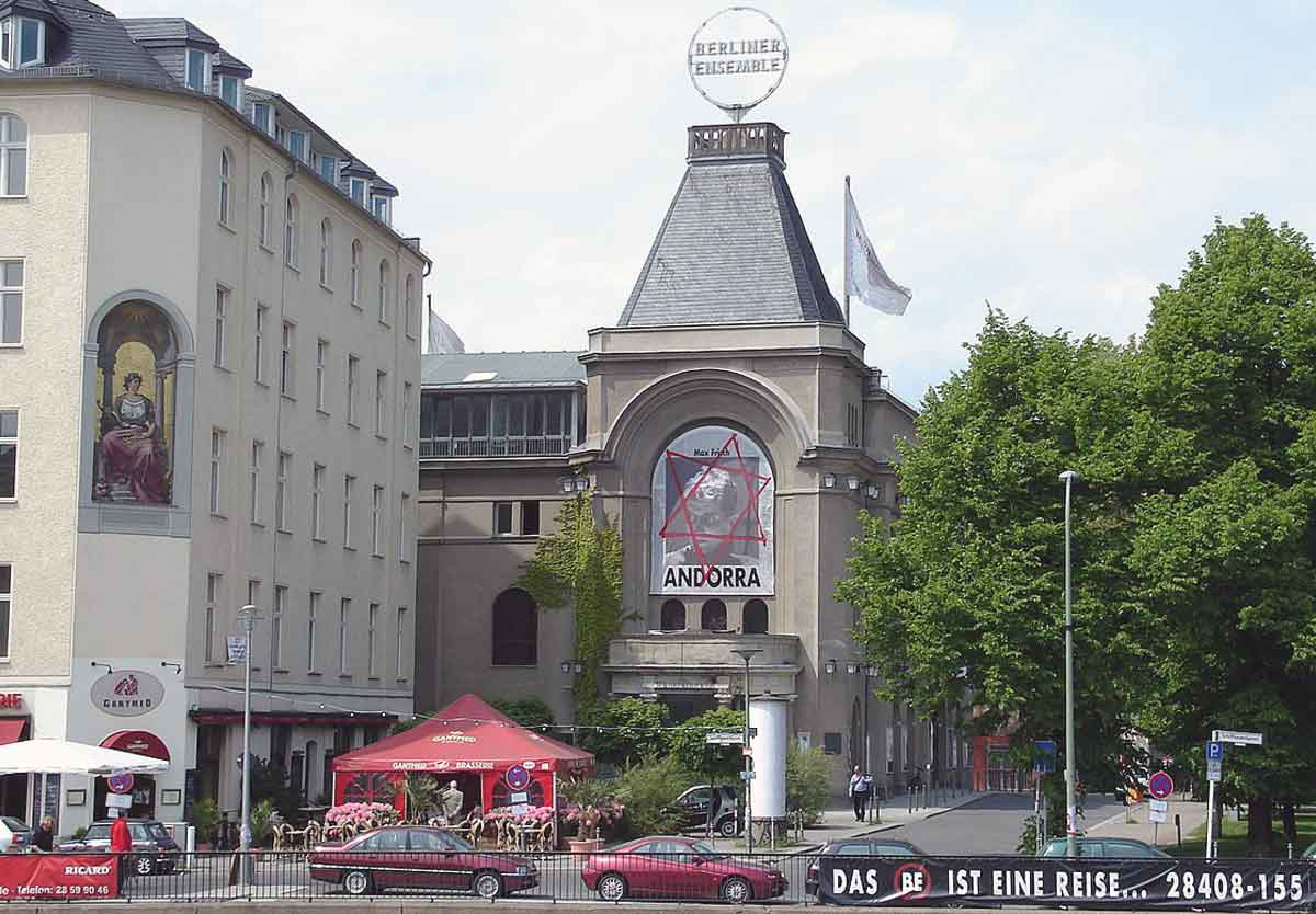 berliner ensemble bertolt brecht theater fischbauerdamm
