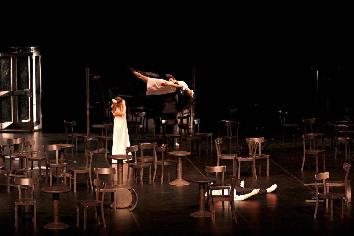 cafe mueller pina bausch dance theatre