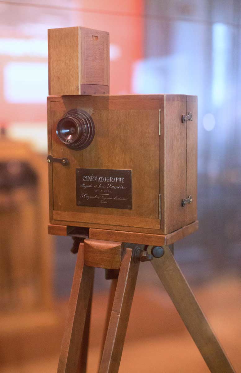cinématographe lumière brothers