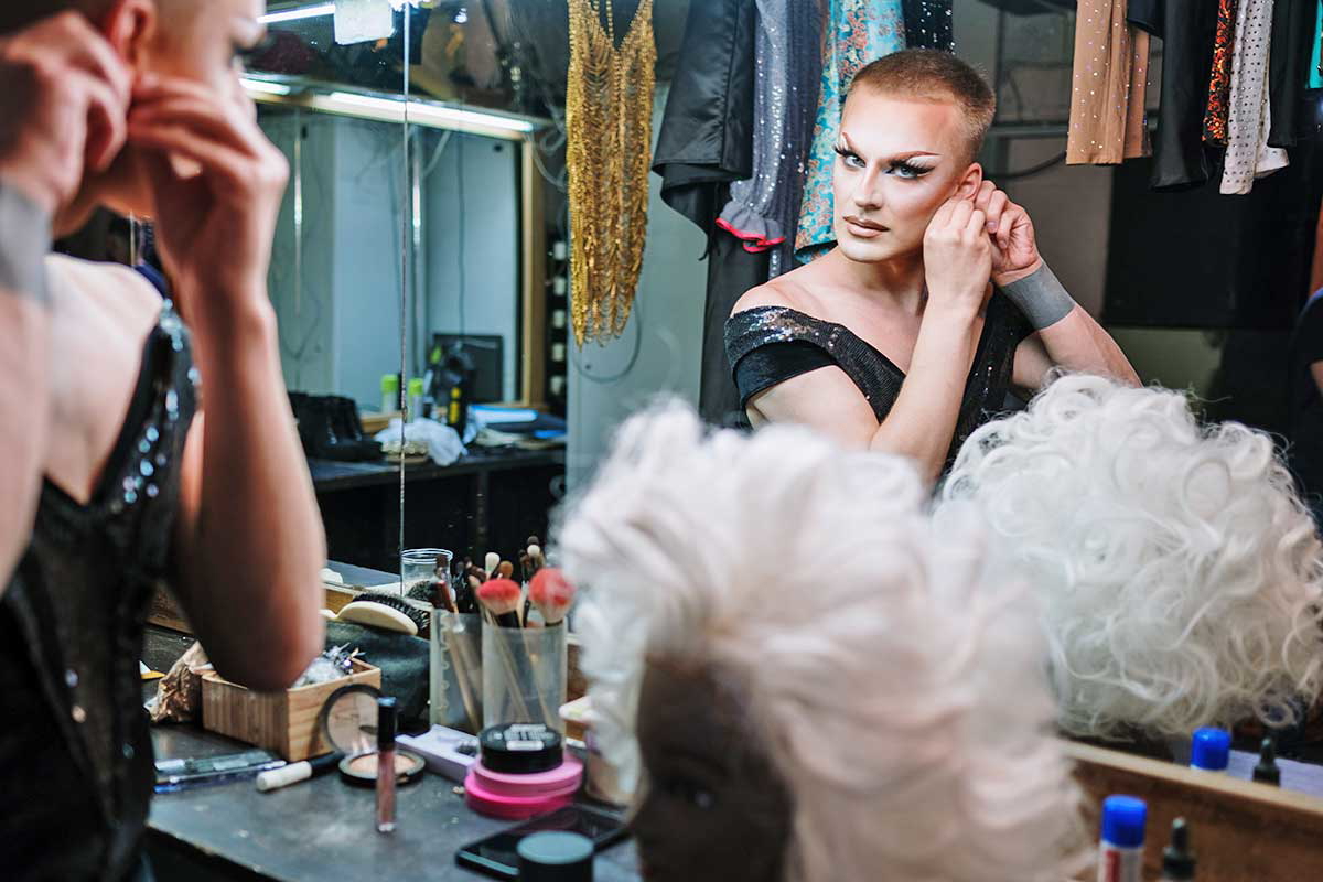 drag queen dressing room ballroom vogueing lgtbq