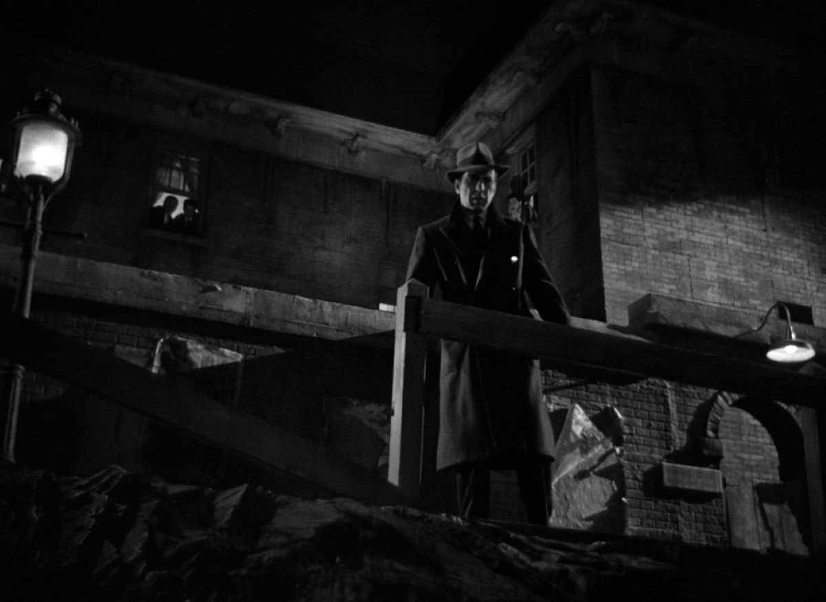 film noir maltese falcon movie still
