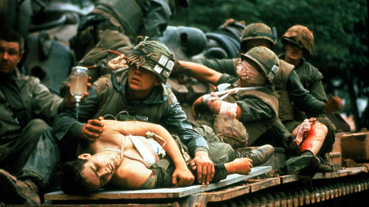 injured vietnam soldier