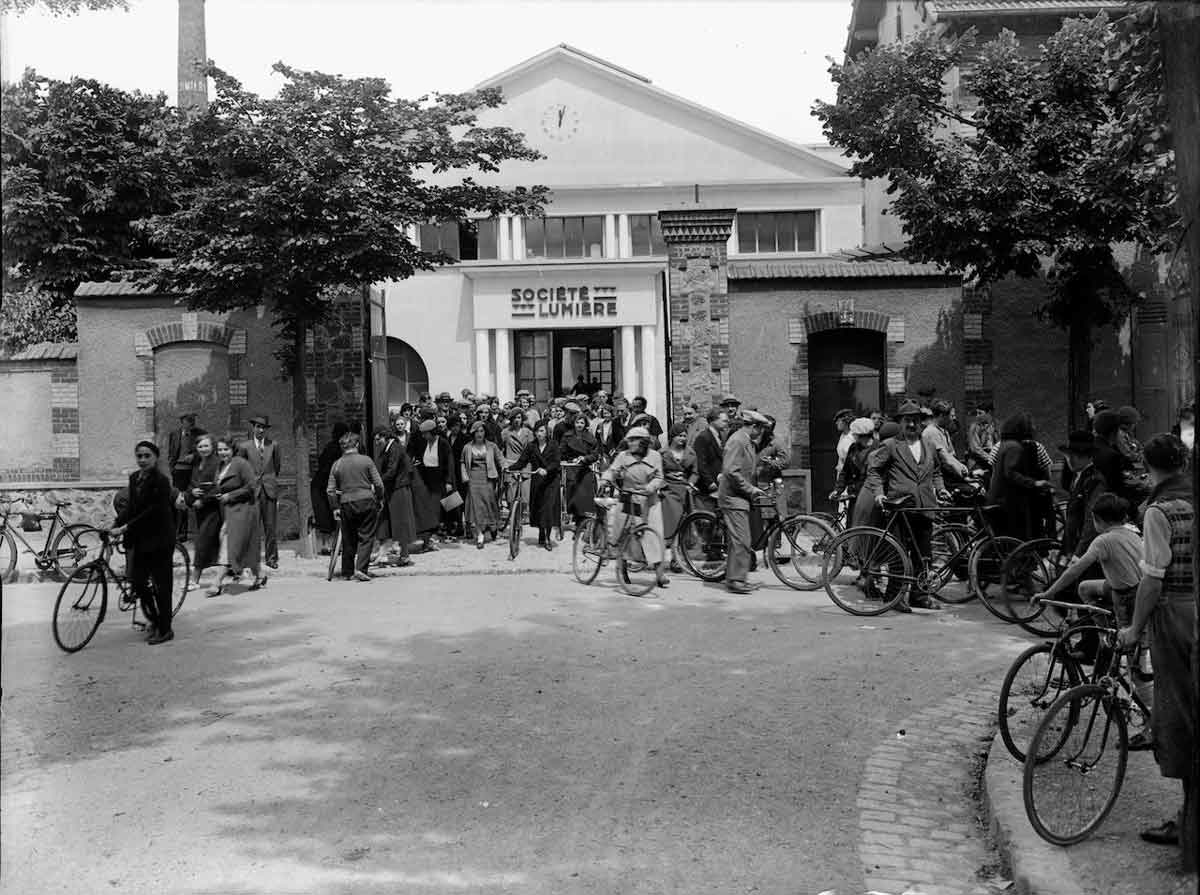 The Lumières’ first public screening