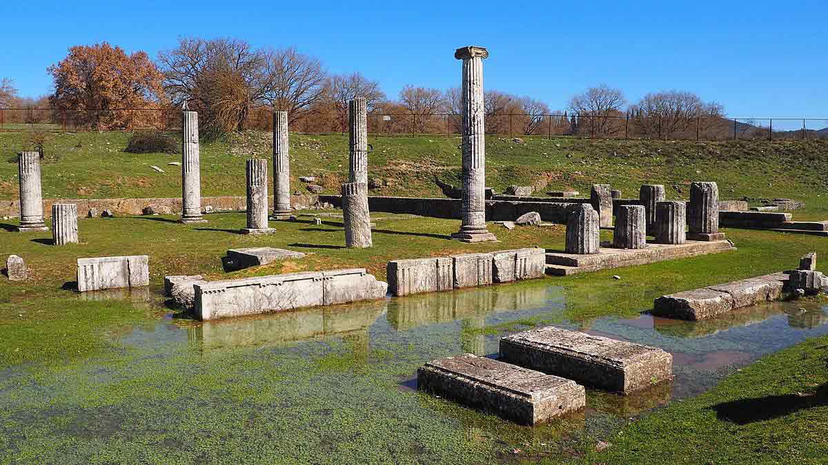 megalopolis ruins