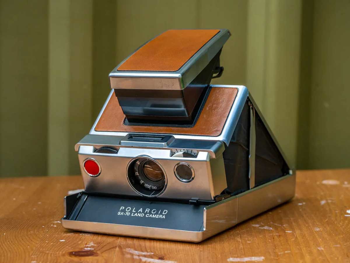 polaroid sx 70