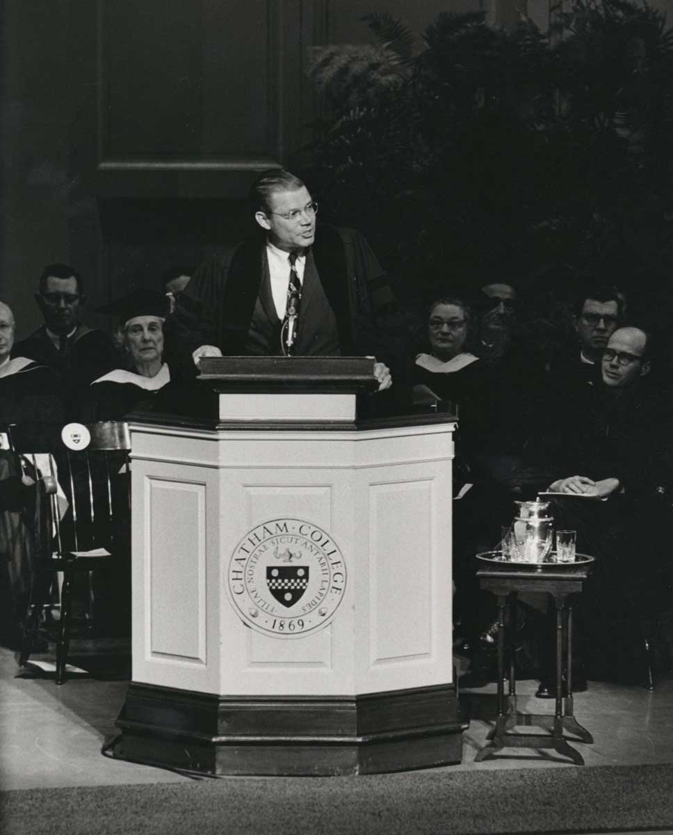 robert mcnamara secdef 1966