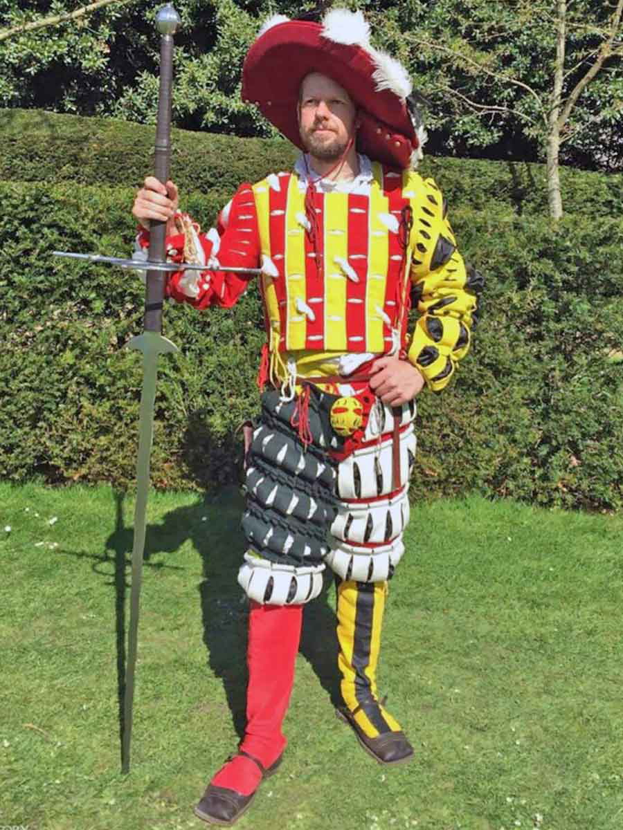 landsknecht with zweihander