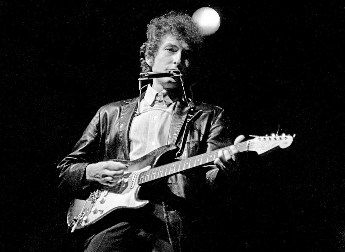 bob dylan electric guitar