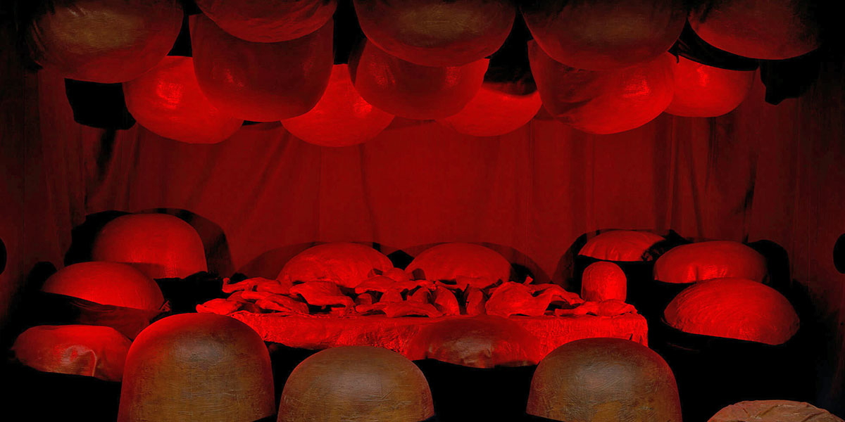 bourgeois father installation
