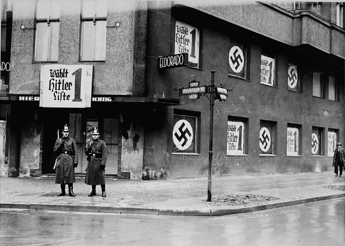 german nightclub berlin nazi police