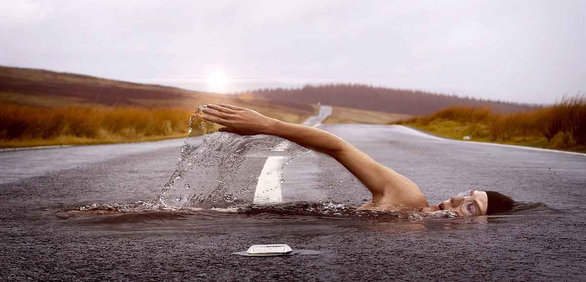 Illustration of the fluid nature of dreams. Source: Pixabay