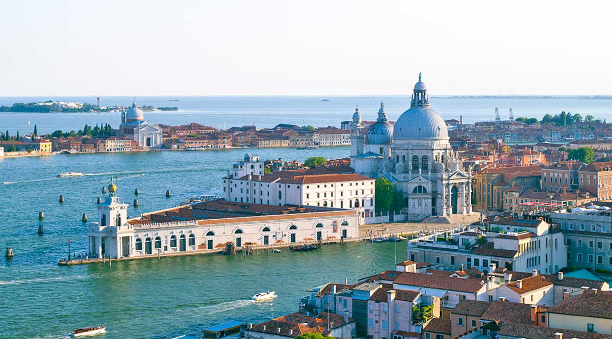 Punta della Dogana. Source: Ekaterina Vladinakova