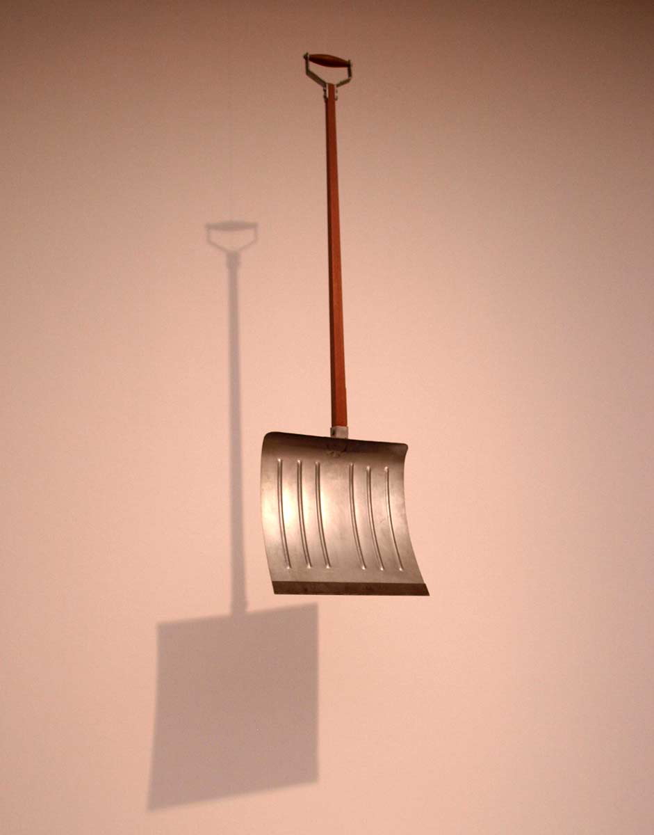 advance broken arm marcel duchamp