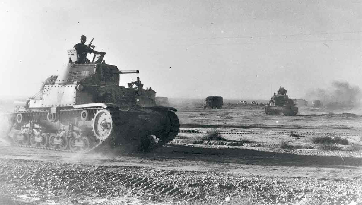 italian tanks battle gazala