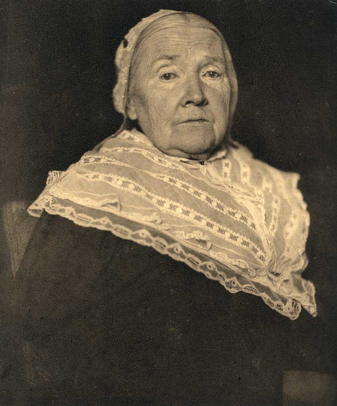 Julia Ward Howe. Source: Smithsonian American Women’s History Museum 