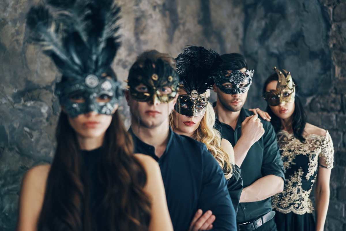 Illustration of couples in a masquerade ball. Source: Jacksonville Party Company