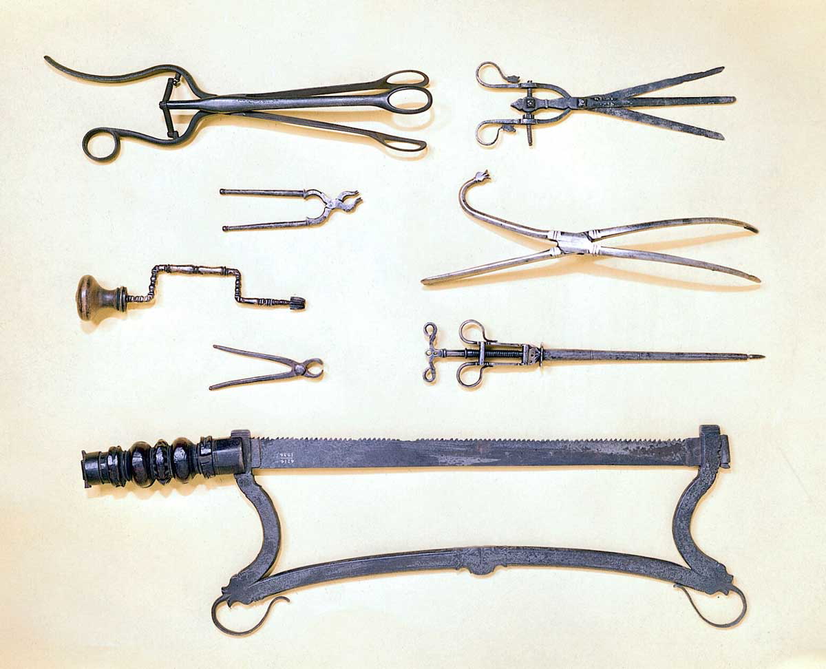 16th century surgical instruments