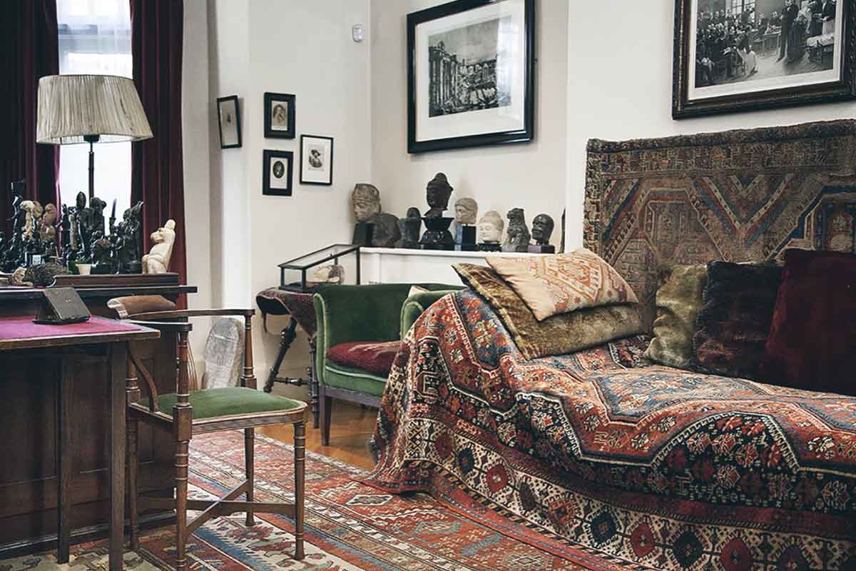 Freud Museum Cough Photograph