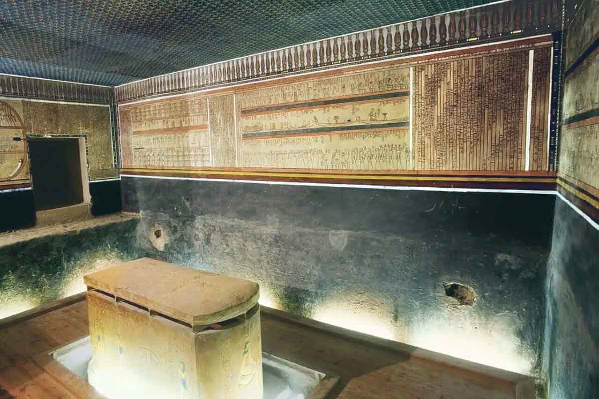 amenhotep ii burial chamber valley of the kings