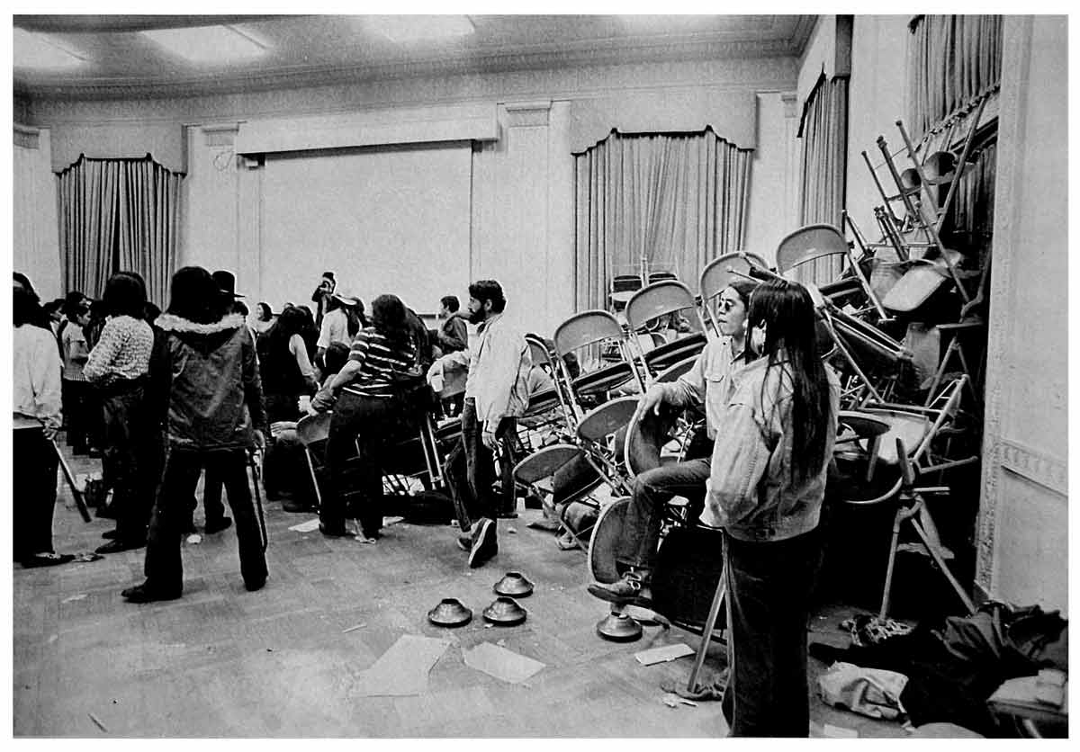 american indian movement protestors occupation