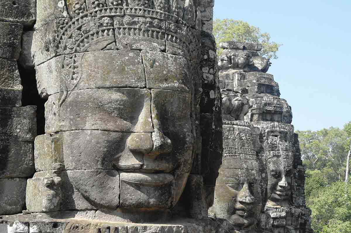 bayon temple faces