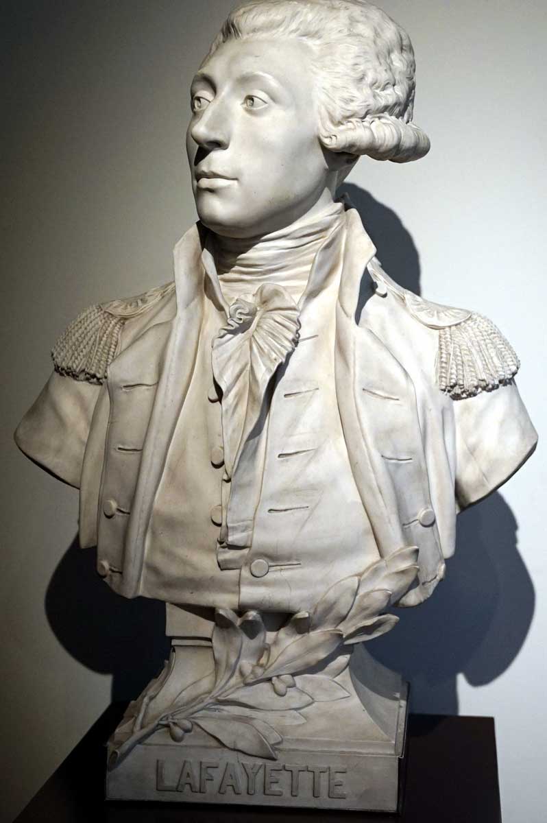 bust of lafayette
