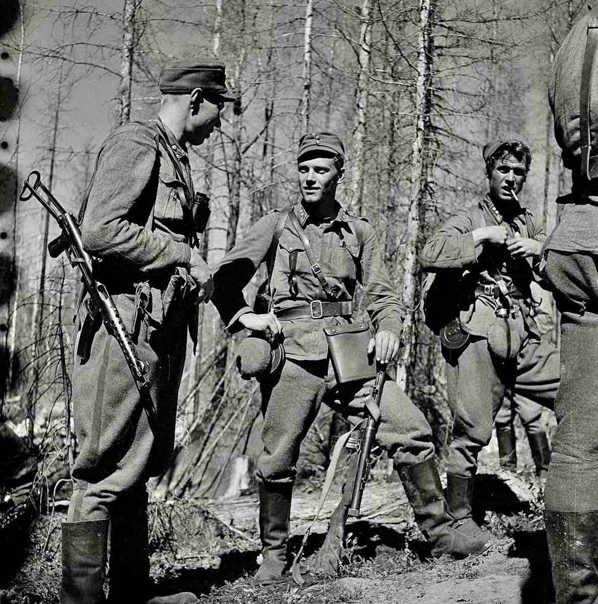 finnish troops 1944