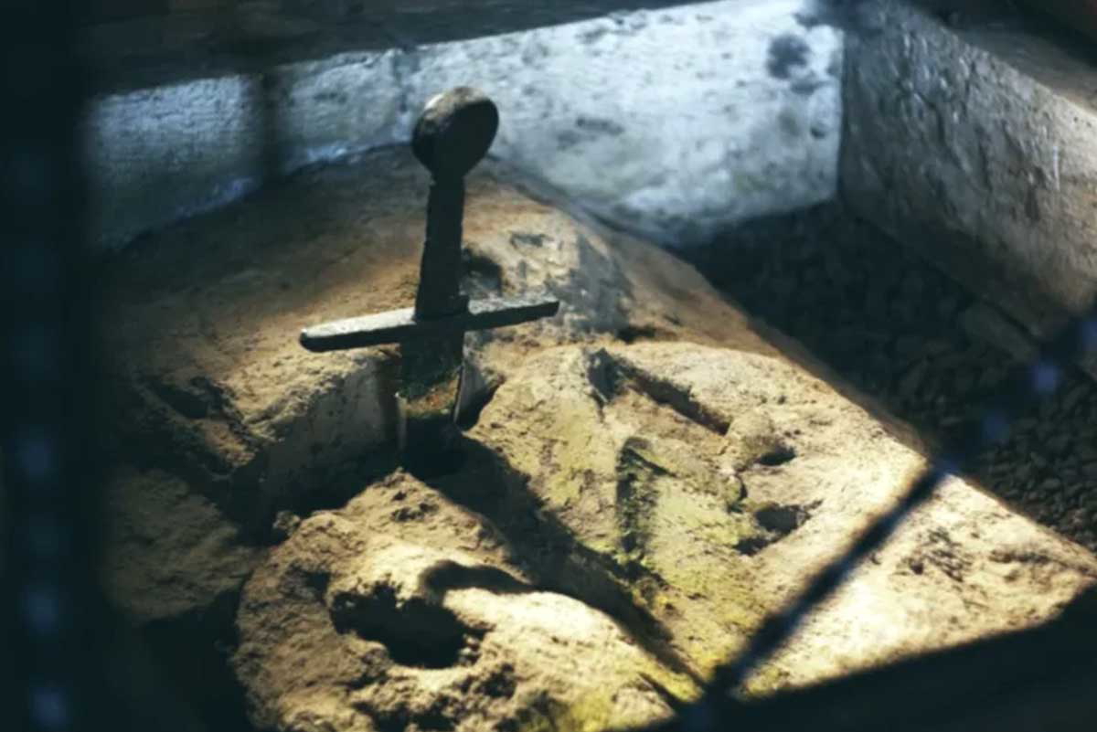 saint galgano sword in the stone
