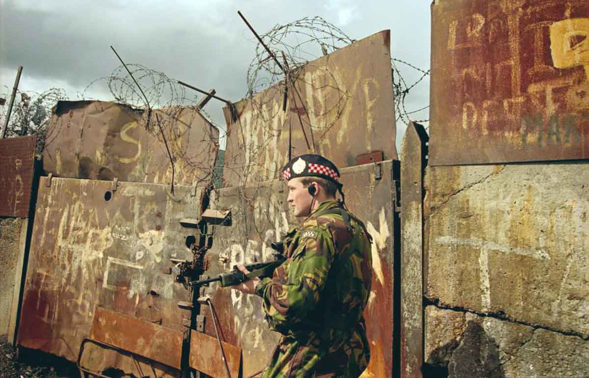 soldier belfast troubles