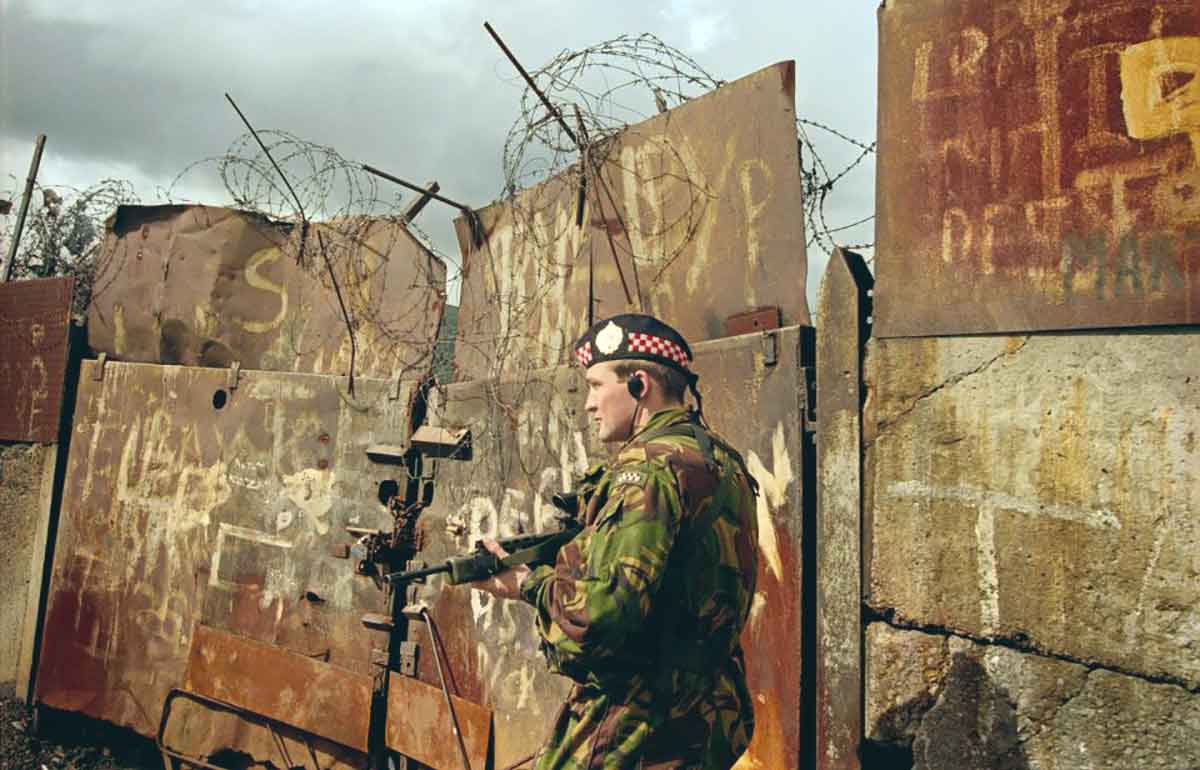 soldier belfast troubles