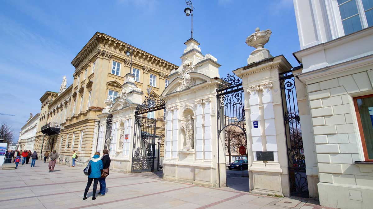 warsaw university today
