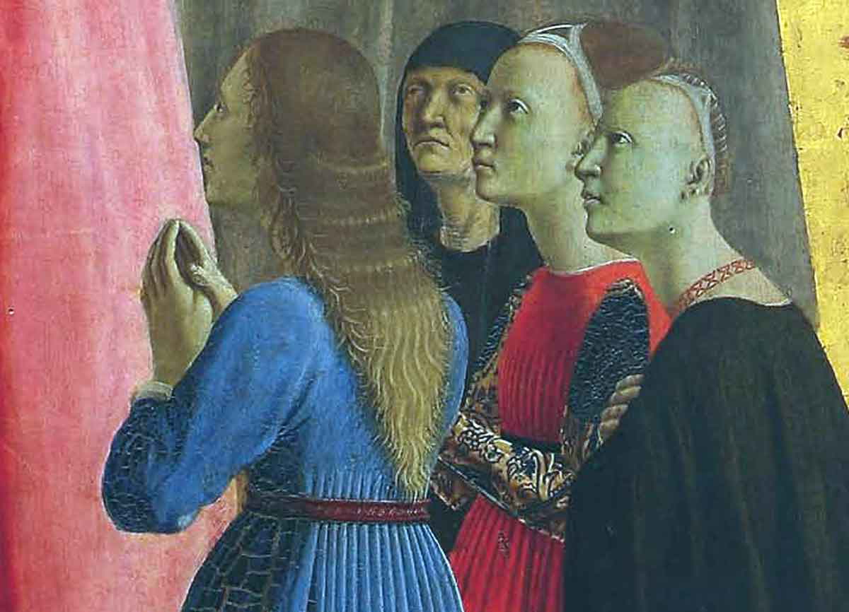 women kneeling misercordia