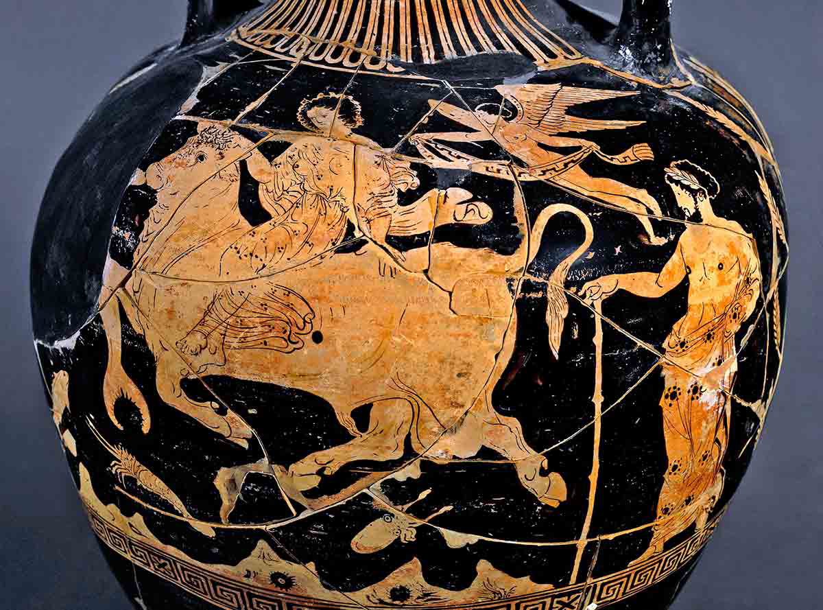 zeus europa bull amphora