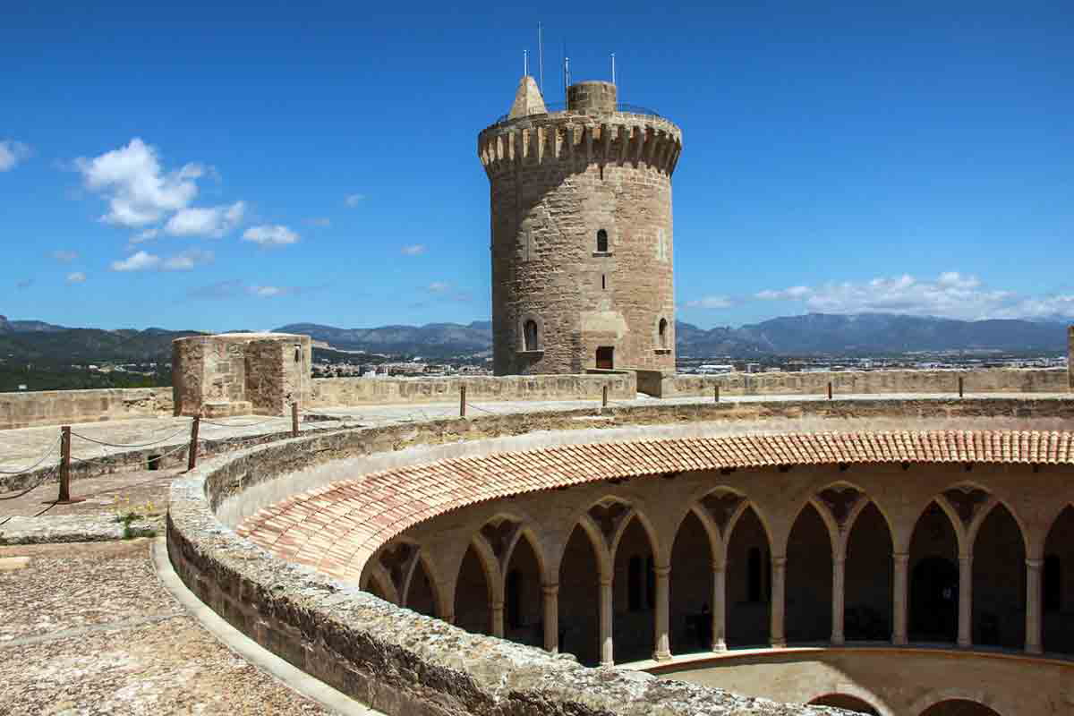bellver castle