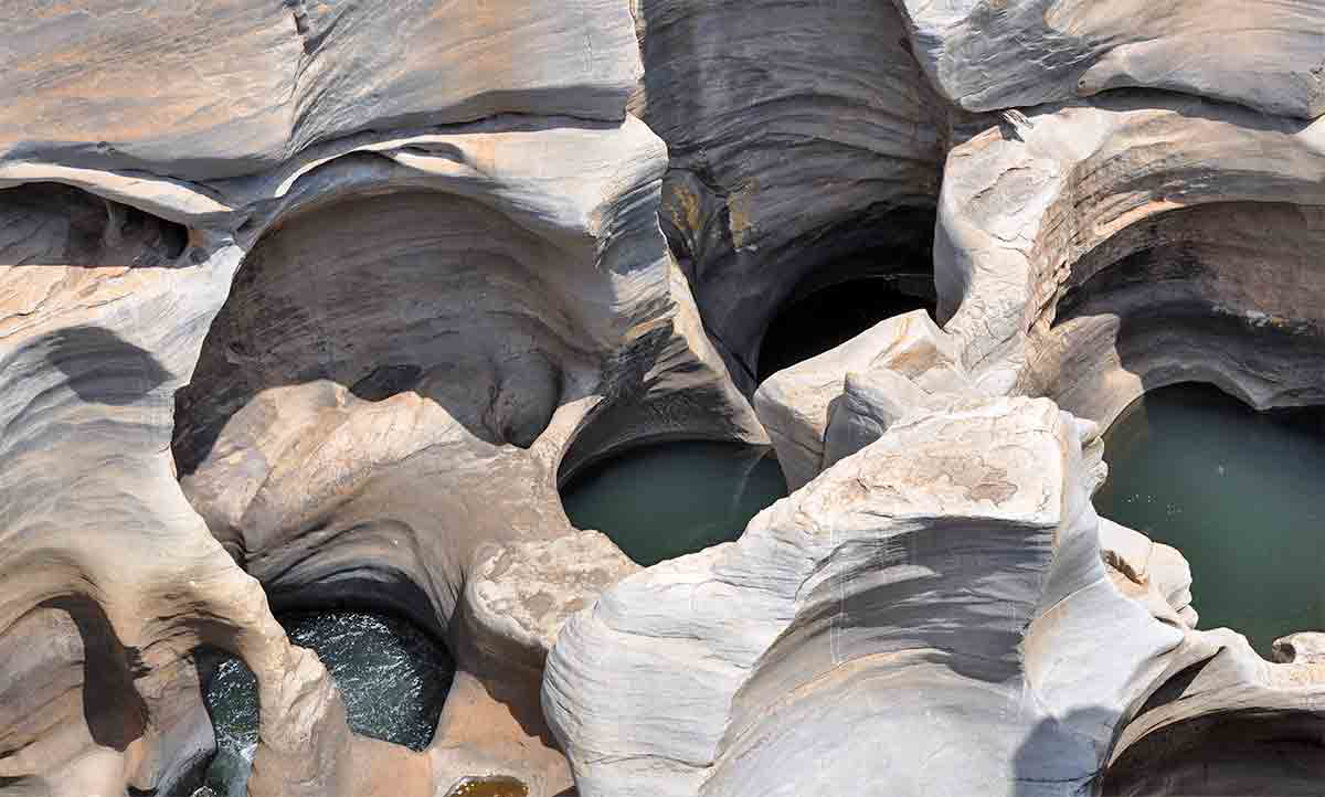 bourkes luck potholes
