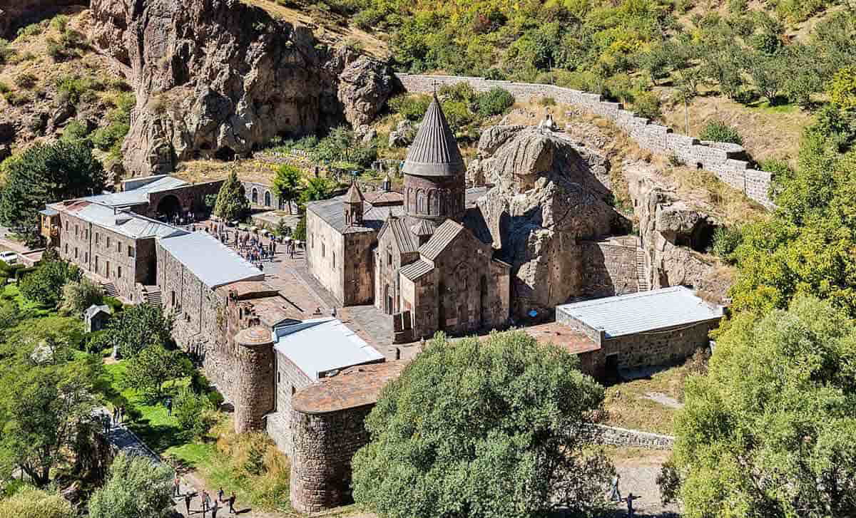 gehard monastery armenia