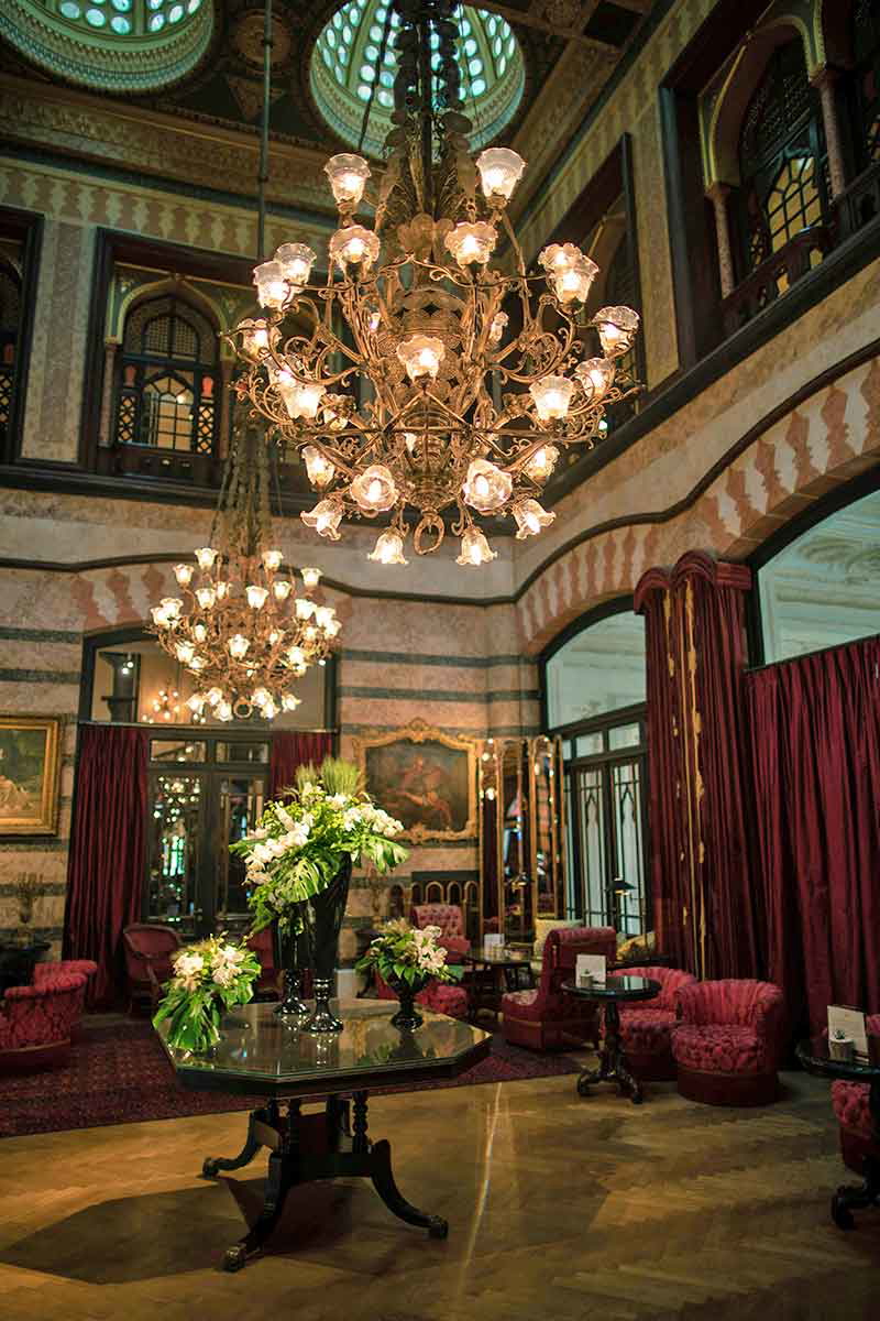 interior per palace roberto nickson