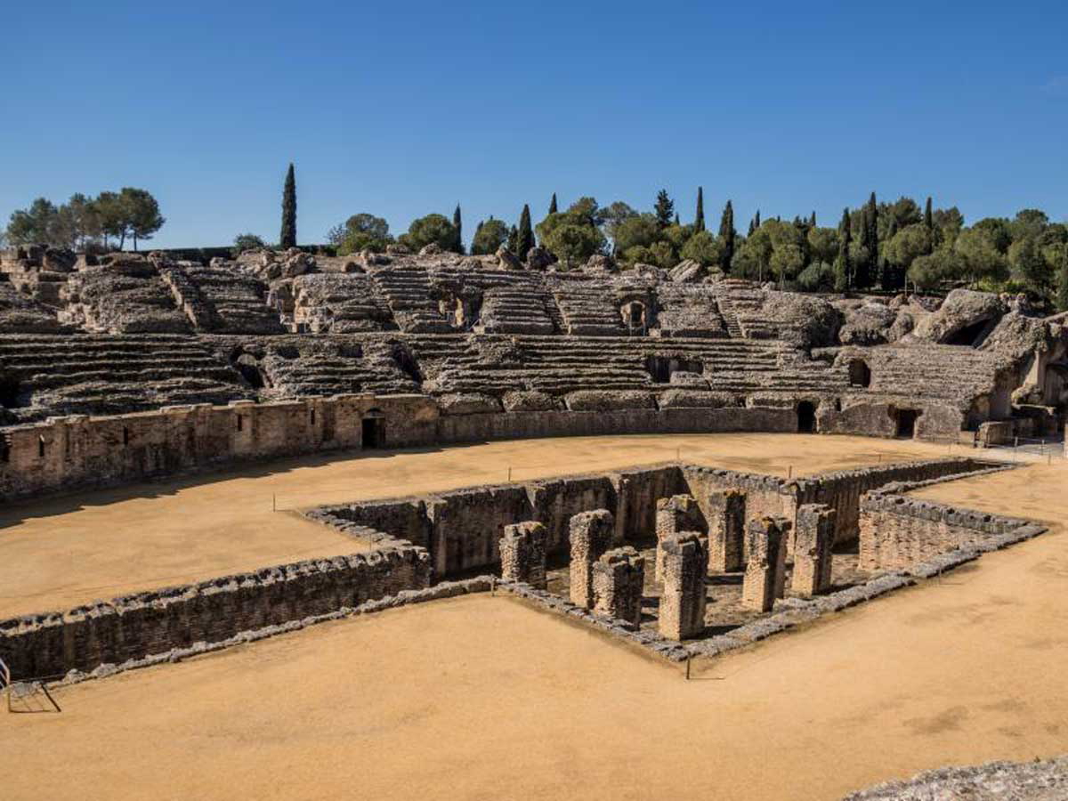 italica roman amphitheatre