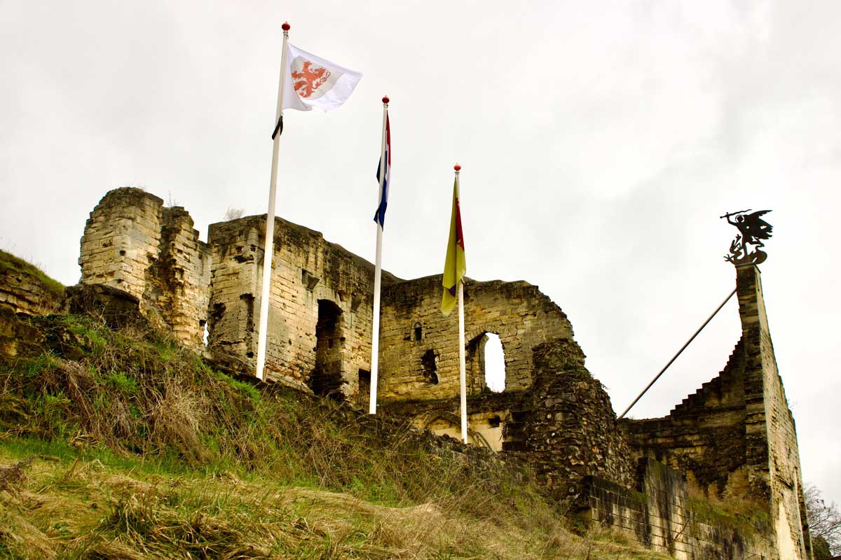 kasteel valkenburg attraction in the netherlands