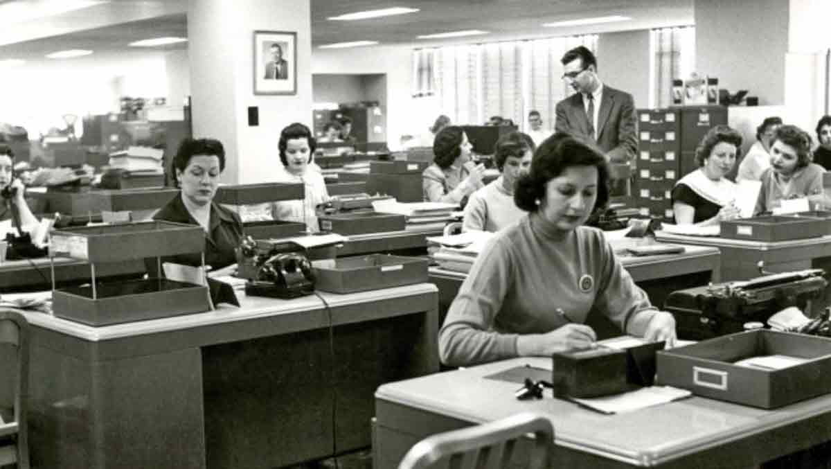 kelly girls office insurance company 1950s america