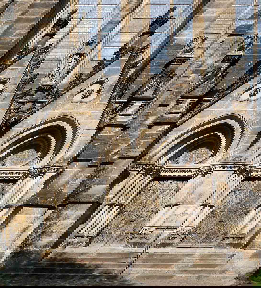 leipzig peterskirche portal j s bach