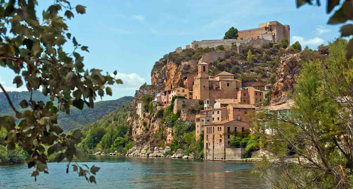 miravet castle