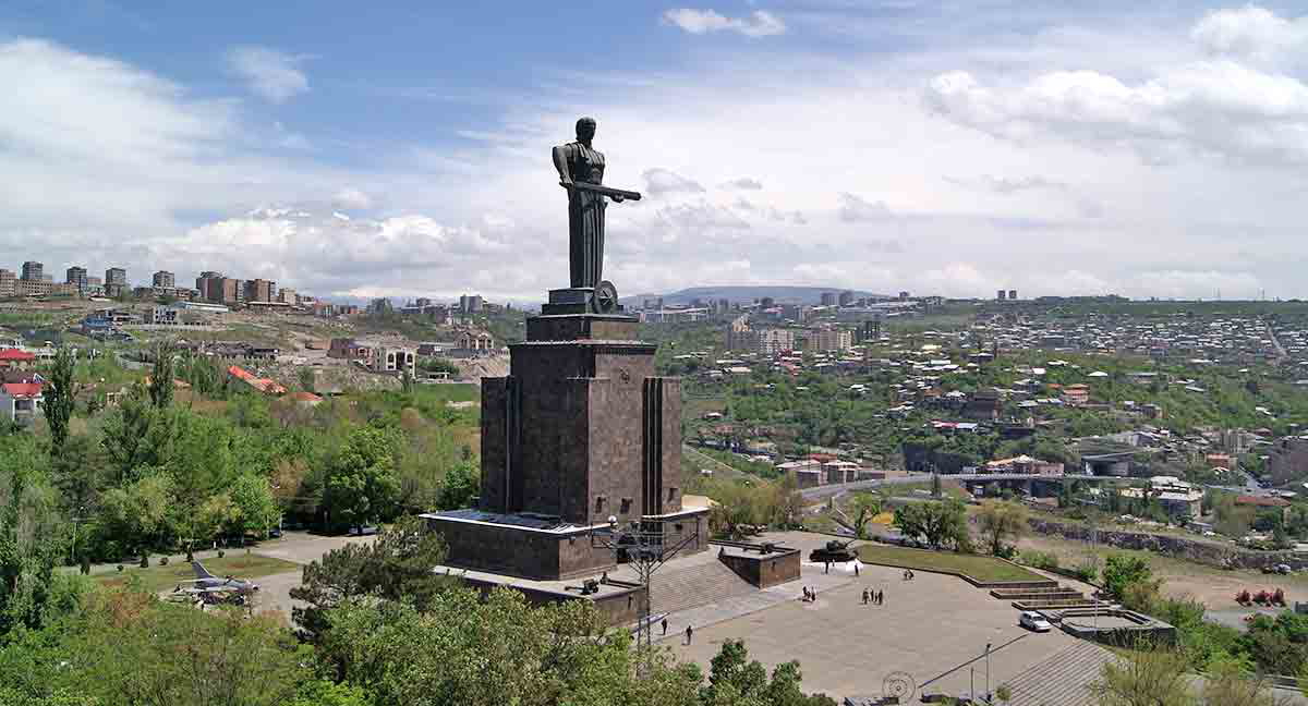 mother armenia monument yerevan