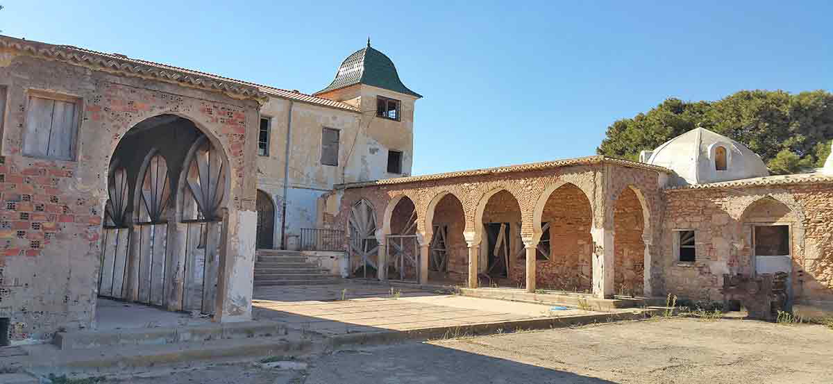 palais du bey oran north africa