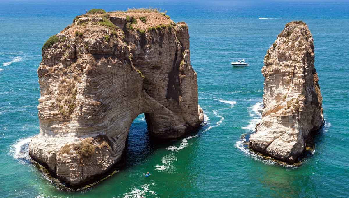 pigeon rocks beirut