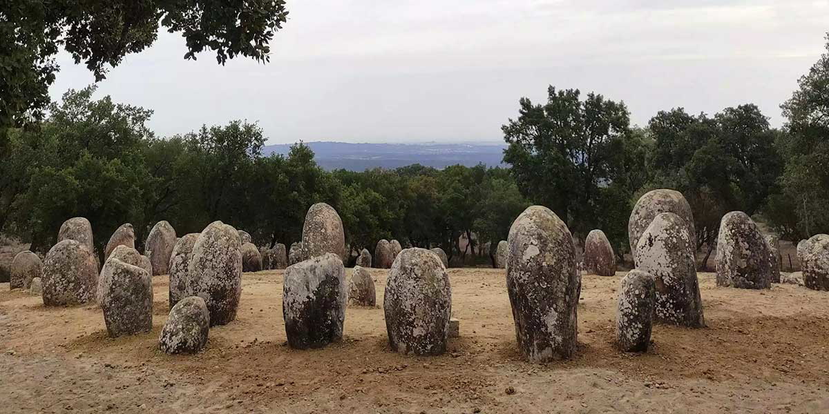 portuguese stonehenge cromeleques dos almendres